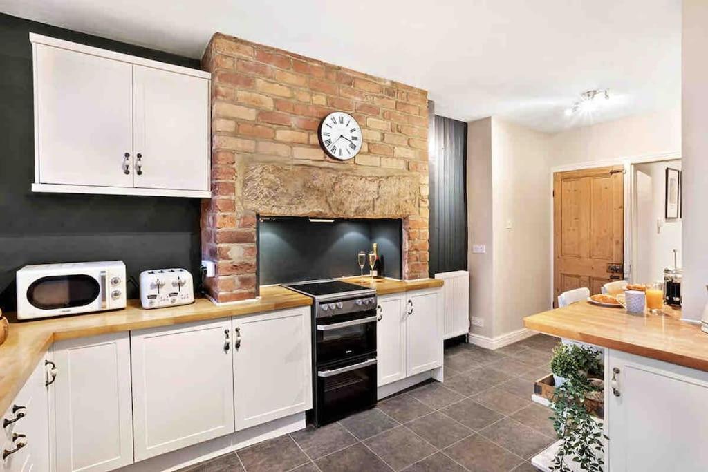 The Stanley Suite 1 Bedroom Apt Dog Friendly Patio Harrogate Eksteriør bilde